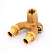 Водорозетка проходная надвиж-В 20 x 1/2