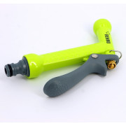 Разбрызгиватель UNIVERSAL пластик регулируемый рычаг