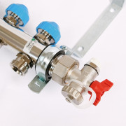 Колл.группа 1'х3/4' нерж 7 вых HKV-D с расходом и термостатич вентилями