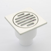 Трап 100 х 100 мм, H=62 мм, выход 50 мм вертикальный, нерж.сталь