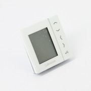 Термостат комнатный с дисплеем, белый