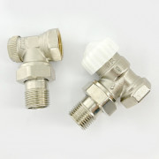 Комплект угловых вентилей НВ 1/2