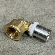 Угол пресс-В 16 х 1/2' 10521G001604