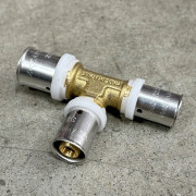 Тройник пресс 20 х 16 х 16 10530G201616