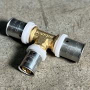 Тройник пресс 20 х 16 х 20 10530G201620