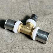 Тройник пресс 20 х 16 х 20 10530G201620