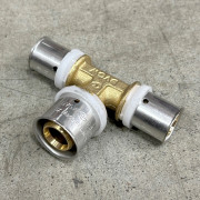 Тройник пресс 20 х 26 х 20 10530G202620