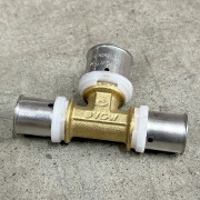 Тройник пресс 20 х 26 х 20 10530G202620