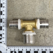 Тройник пресс 20 х 26 х 20 10530G202620