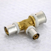 Тройник пресс 26 х 16 х 20 10530G261620