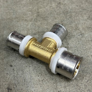 Тройник пресс 26 х 20 х 20 10530G262020