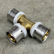 Тройник пресс 26 10530G262600