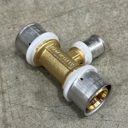 Тройник пресс 32 х 20 х 32 10530G322032