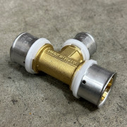 Тройник пресс 32 х 26 х 32 10530G322632