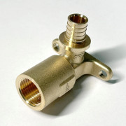 Водорозетка аксиальная 16 х 1/2