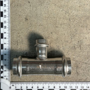 Тройник пресс 28 х 18 х 28, нержавеющая сталь