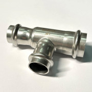 Тройник пресс 28 х 22 х 22, нержавеющая сталь