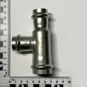 Тройник пресс 28 х 22 х 22, нержавеющая сталь